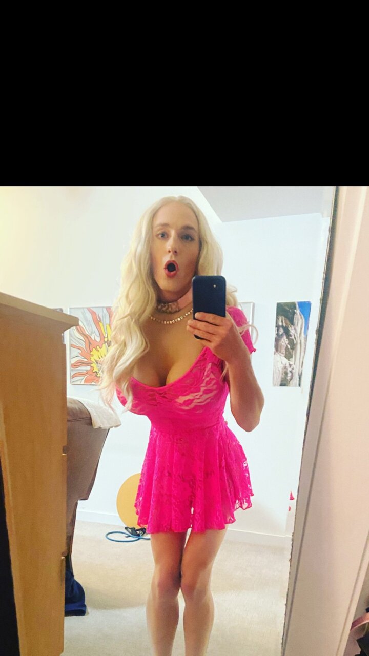 Heelsjessica (@heelsjessica), OnlyFans creator