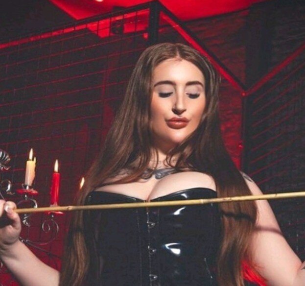 Heidimaeex (@heidi_maeex), OnlyFans creator