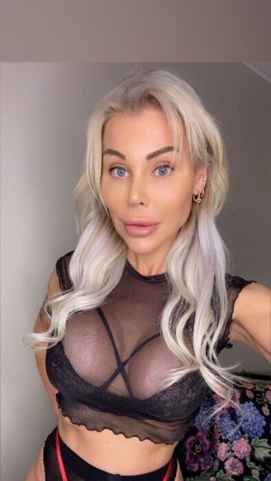 Helenaflawless (@helenaflawless), OnlyFans creator