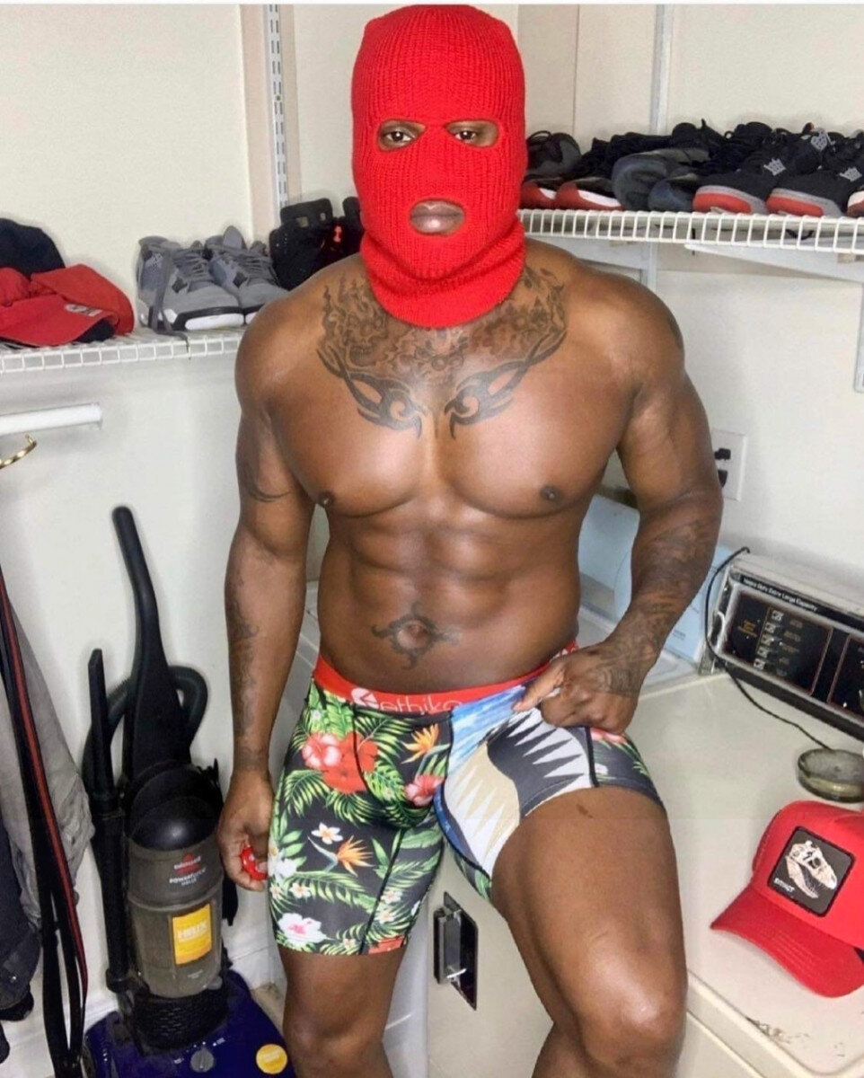 Hellasexxxy (@hellasexxxy), OnlyFans creator