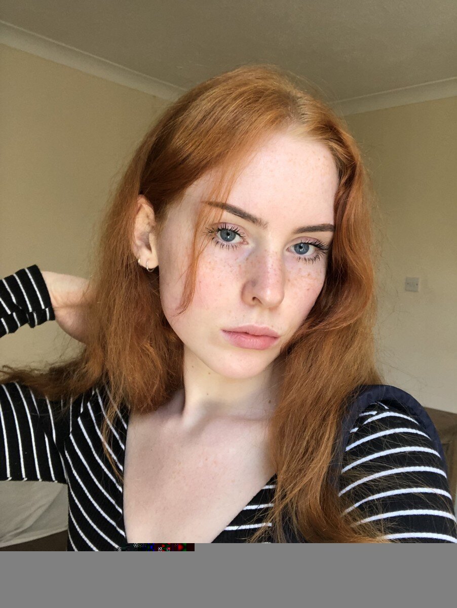 Hellokitty98 (@hellokitty98), OnlyFans creator