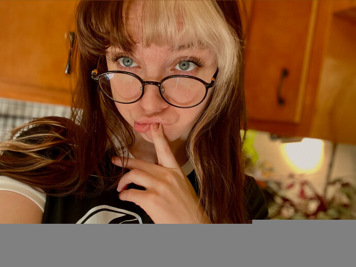 Heluvsvenusss (@heluvsvenusss), OnlyFans creator