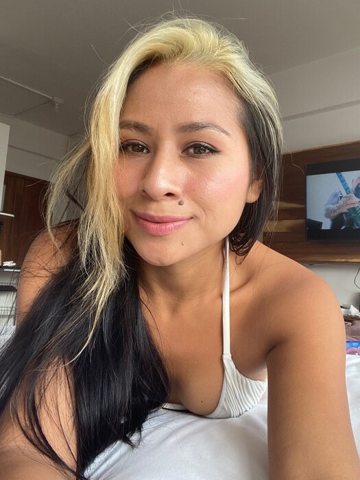 Herlindaaldana2 (@herlinda.aldana2), OnlyFans creator