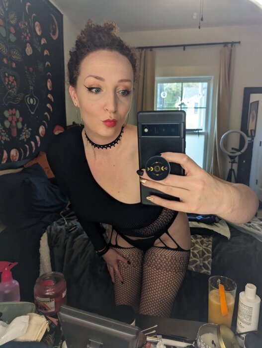Highendpennies (@highendpennies), OnlyFans creator