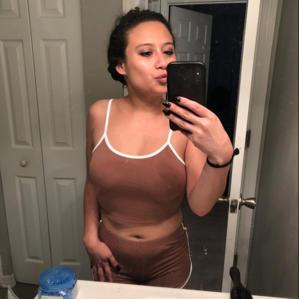 Highlllie (@highlllie), OnlyFans creator