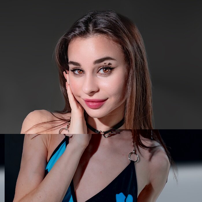 Hiltonkaroline (@hilton_karoline), OnlyFans creator