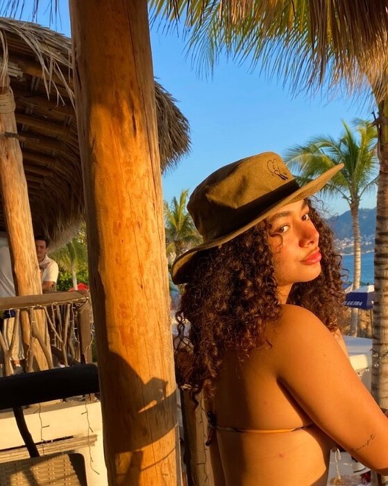 Hinaviip (@hinaviip), OnlyFans creator