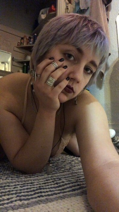 Hoestar (@hoestar), OnlyFans creator