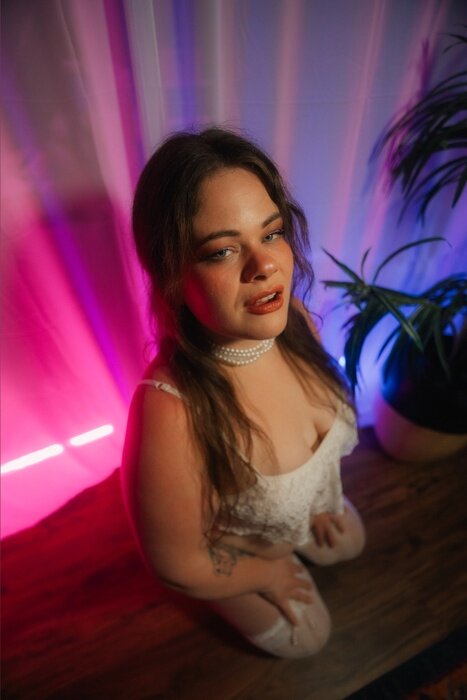Holliriden (@holliriden), OnlyFans creator