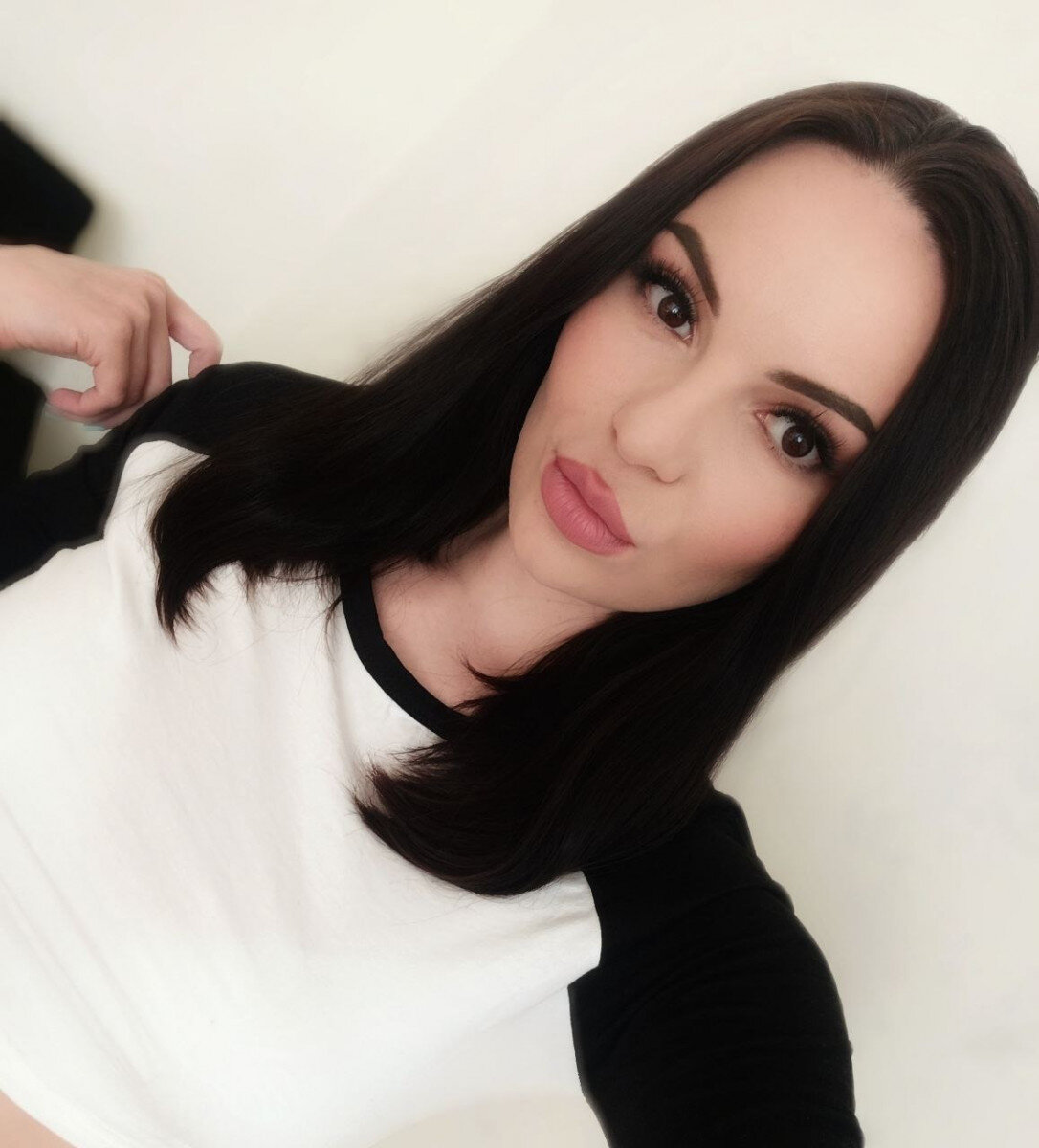 Holypollyy (@holypollyy), OnlyFans creator