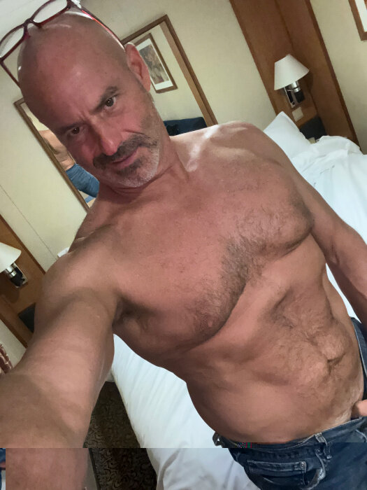 Homerhomesteader (@homer-homesteader), OnlyFans creator
