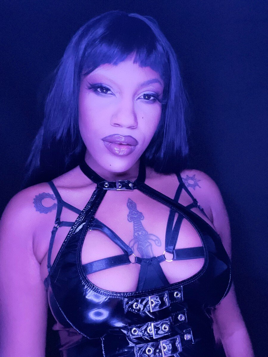 Honeyma (@honeyma), OnlyFans creator