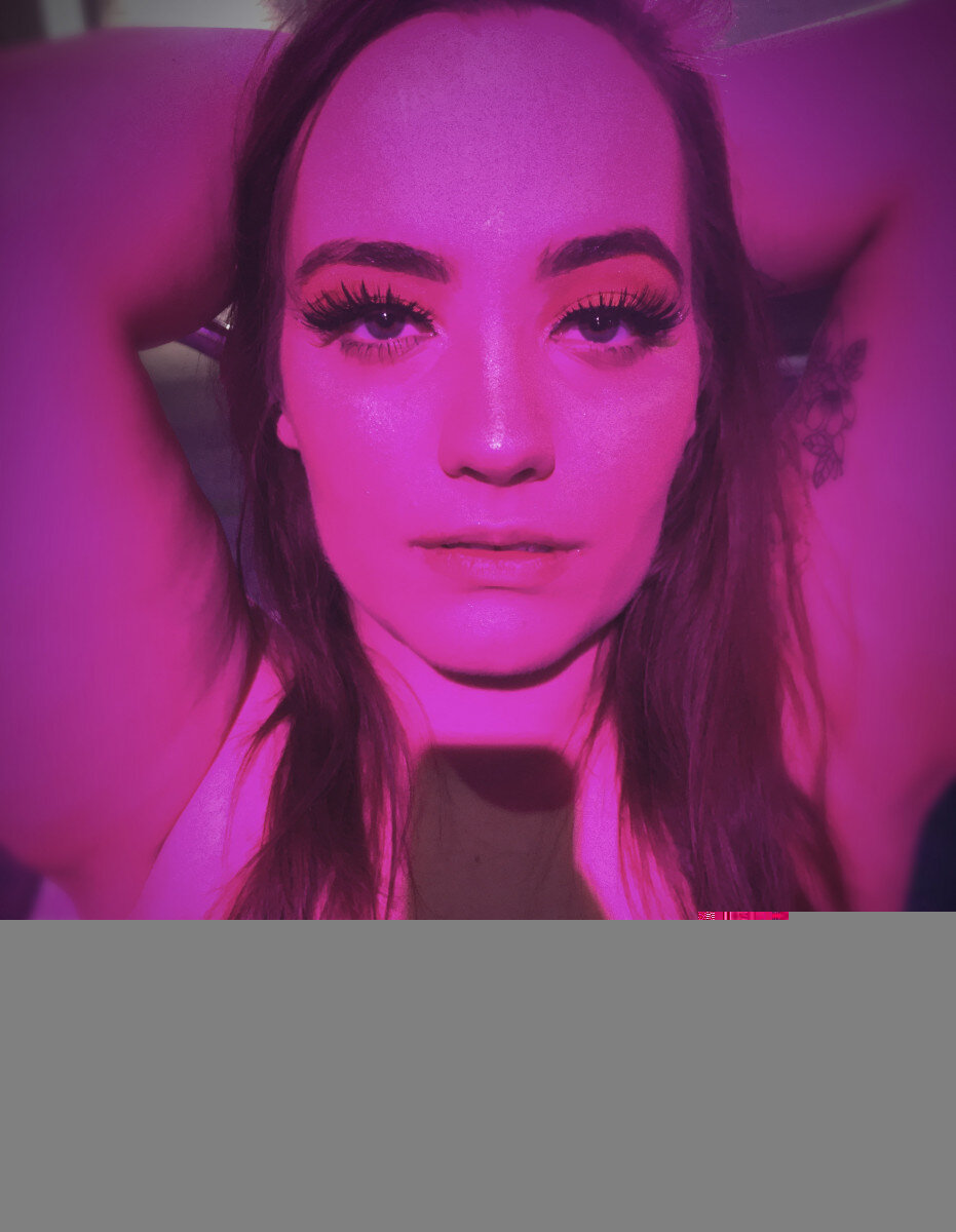 Hornythickitten