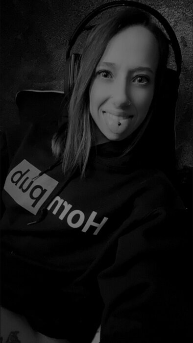 Horrorbarbie (@horrorbarbie), OnlyFans creator