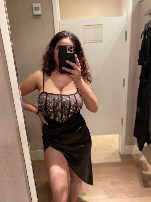 Hotaries (@hot-aries), OnlyFans creator