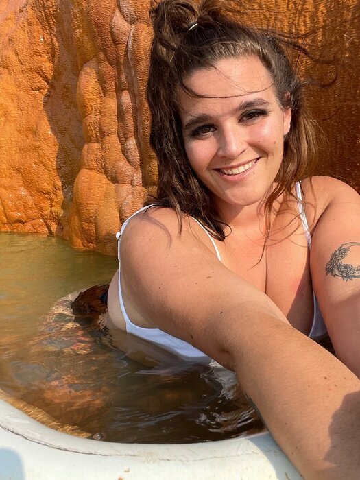 Hotcrossmumz (@hotcrossmumz), OnlyFans creator