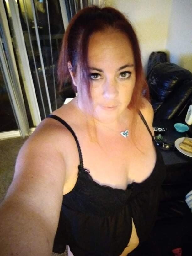 Hotteacher27 (@hotteacher27), OnlyFans creator