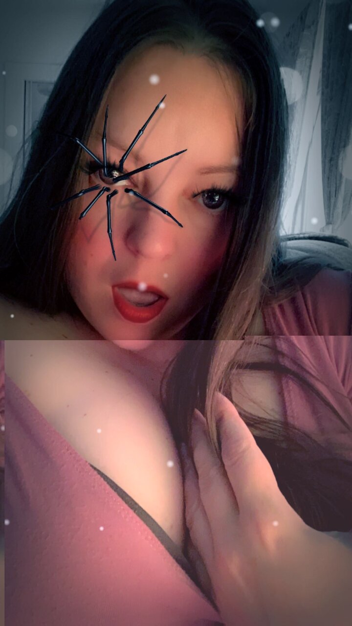 Hottieluvs (@hottieluvs), OnlyFans creator