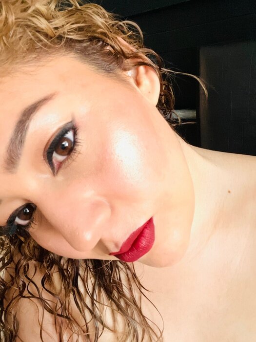 Howliiehot (@howliie-hot), OnlyFans creator