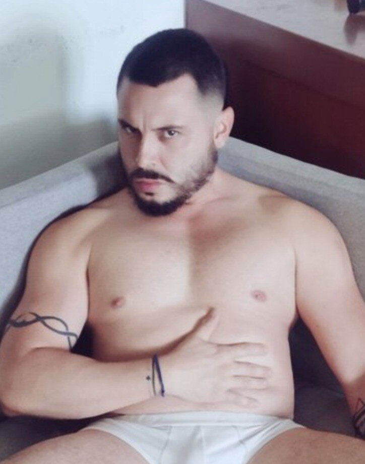 Hrej87 (@hrej87), OnlyFans creator
