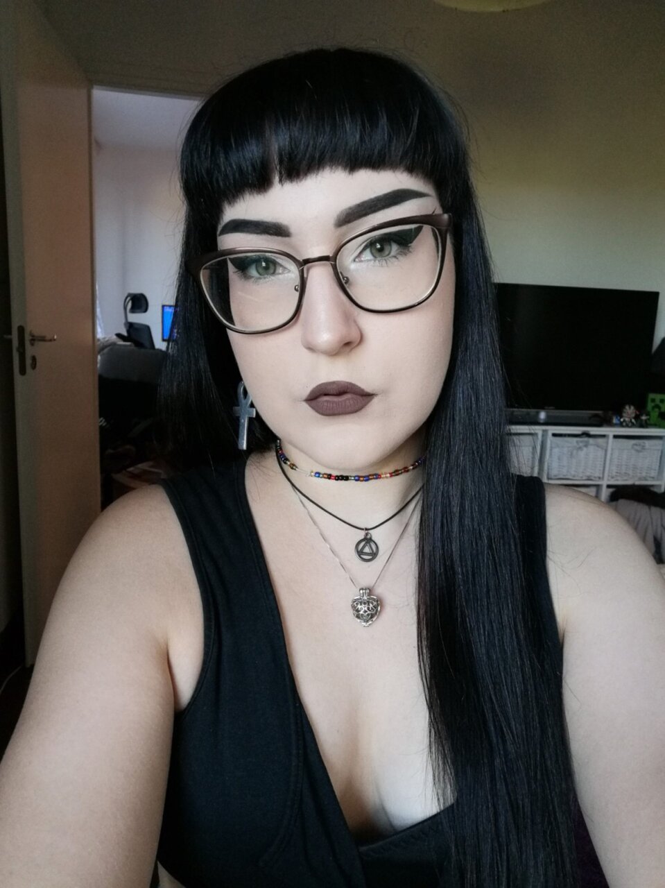 hulina (@hulina), OnlyFans creator