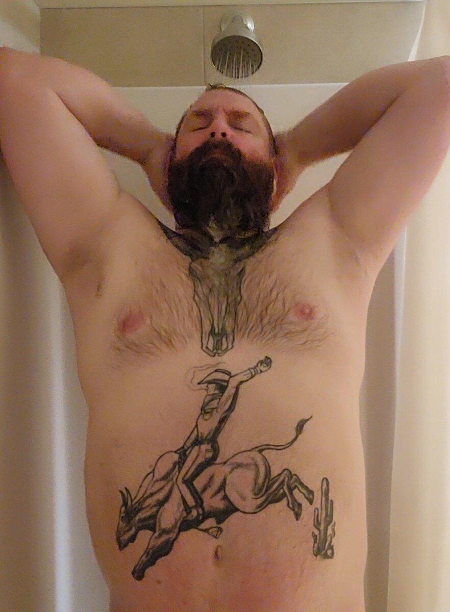 Hunggingerdaddy (@hunggingerdaddy), OnlyFans creator