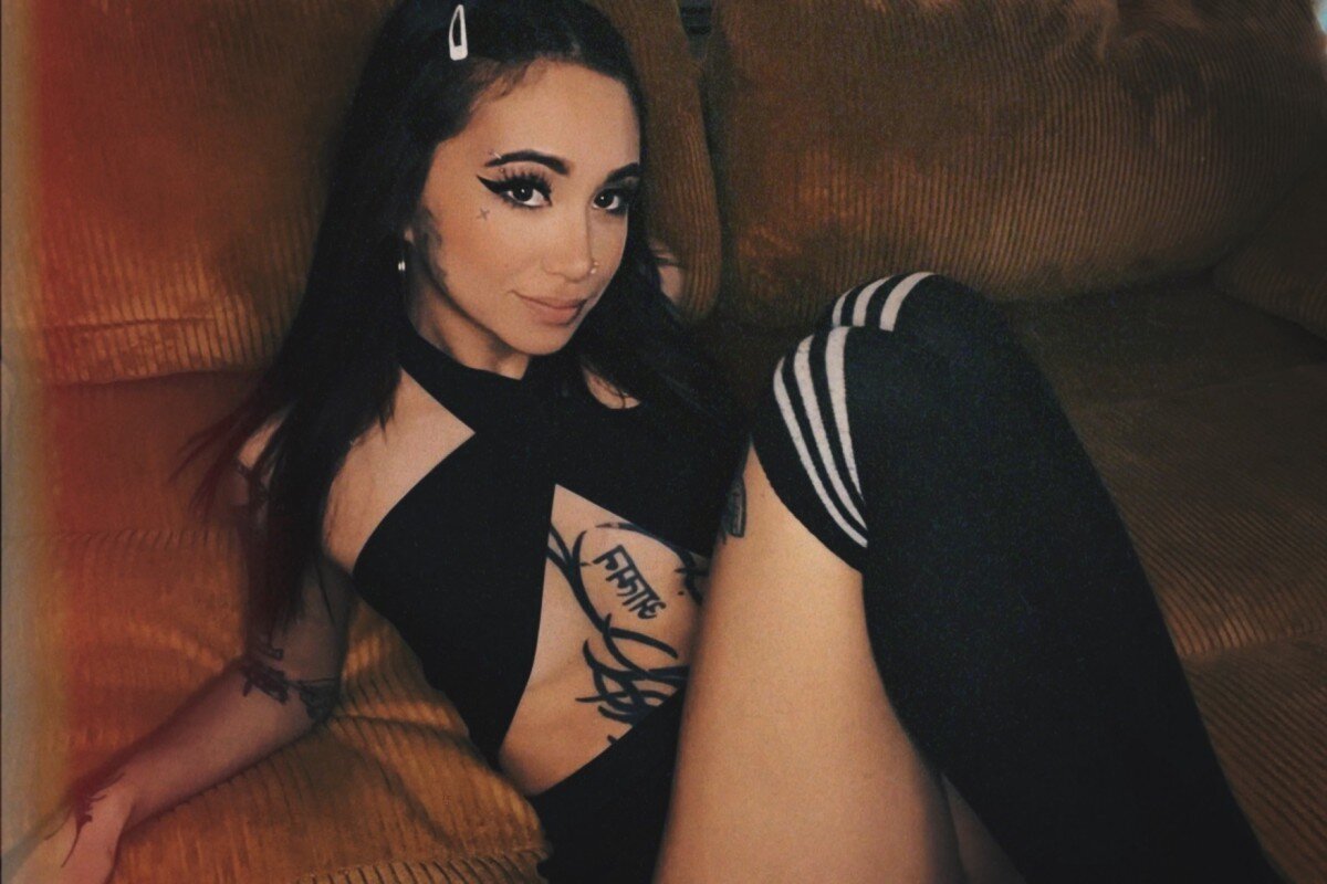 Hunniixoxo (@hunniixoxo), OnlyFans creator