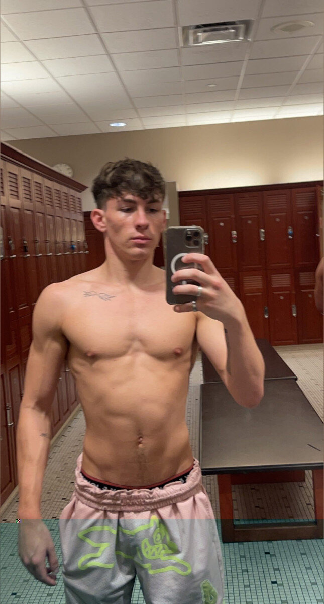 Huntercoxs (@huntercoxs), OnlyFans creator