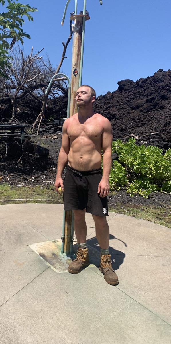 Hunterholzman (@hunterholzman), OnlyFans creator