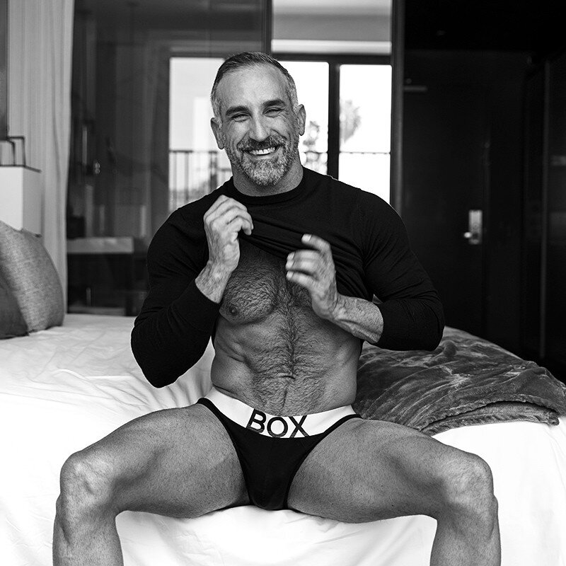 Hunterxavierofficial (@hunterxavierofficial), OnlyFans creator