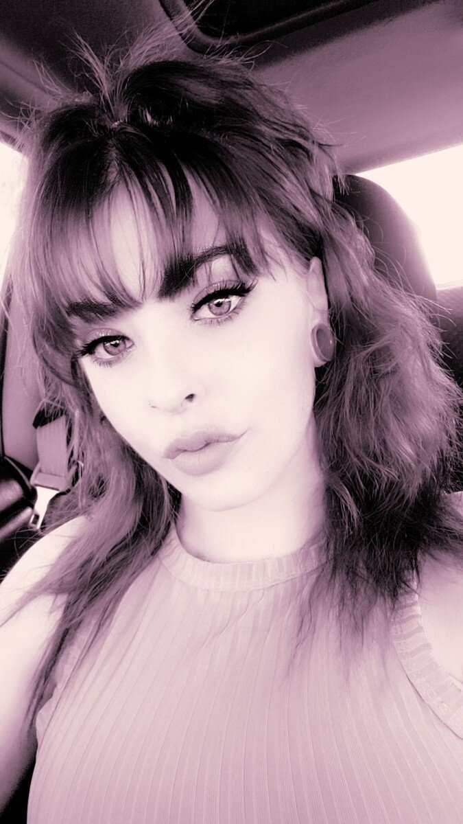 Iswallow (@i_swallow), OnlyFans creator