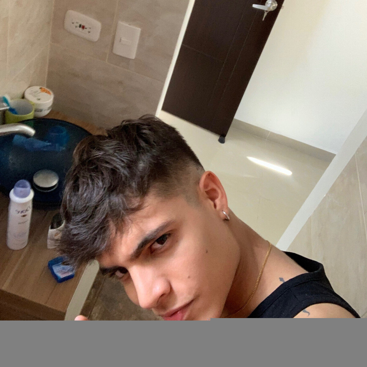 Iamleocollins (@iamleocollins), OnlyFans creator
