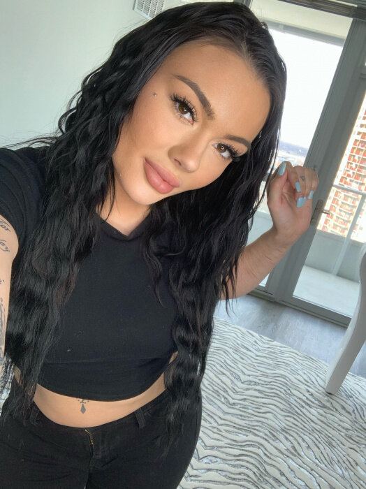 Iamscarlettstar (@iamscarlettstar), OnlyFans creator