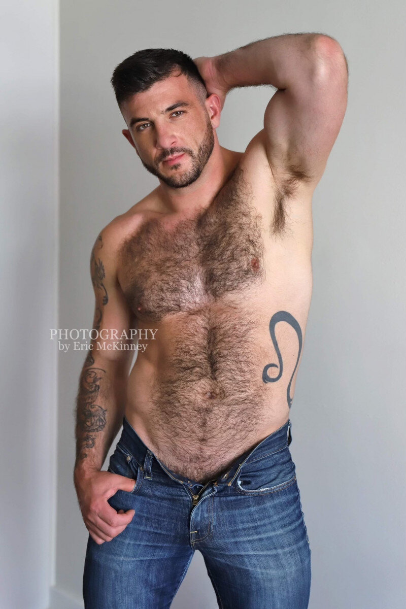 Ianholmsfree (@ianholms_free), OnlyFans creator