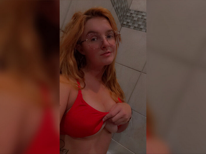 Igobyholly (@igobyholly), OnlyFans creator