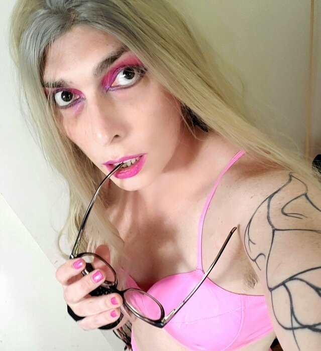 Illiandaye (@illian_daye), OnlyFans creator