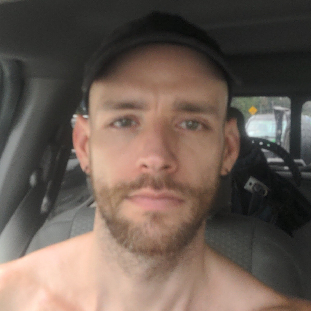 Illuxx (@illuxx), OnlyFans creator