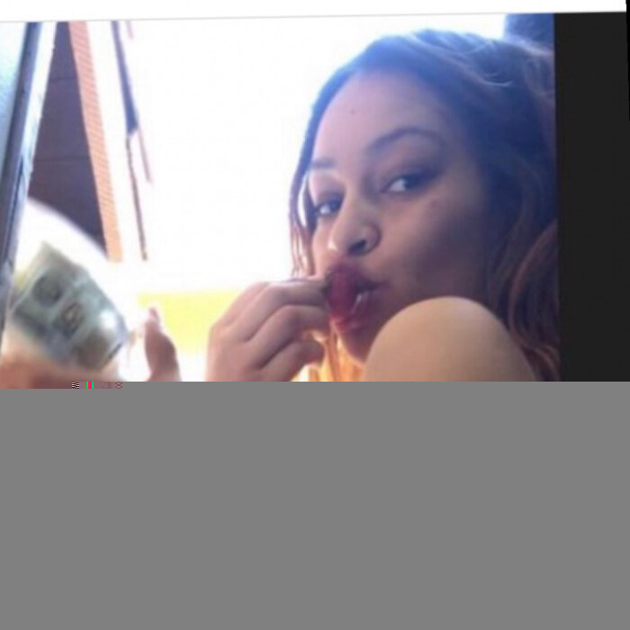 Ilovemelanie (@ilovemelanie), OnlyFans creator