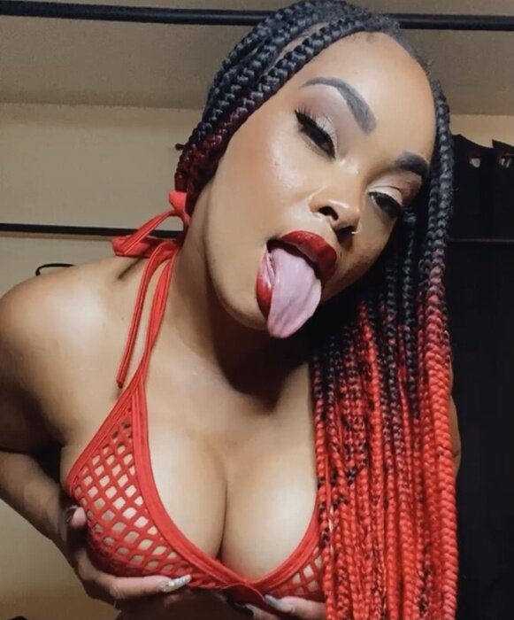 Ilovevanityxo (@ilovevanityxo), OnlyFans creator