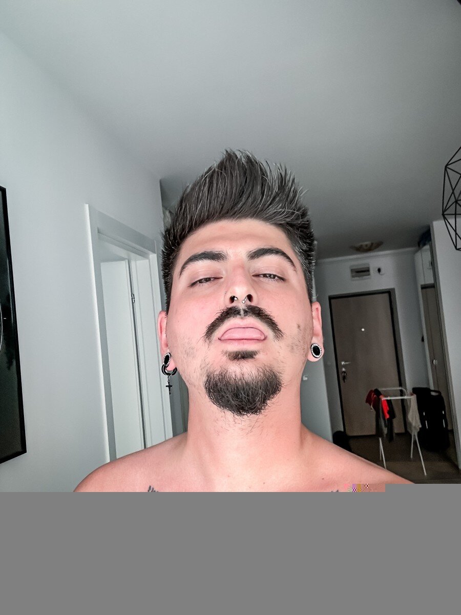 Imkinderboy (@im.kinderboy), OnlyFans creator