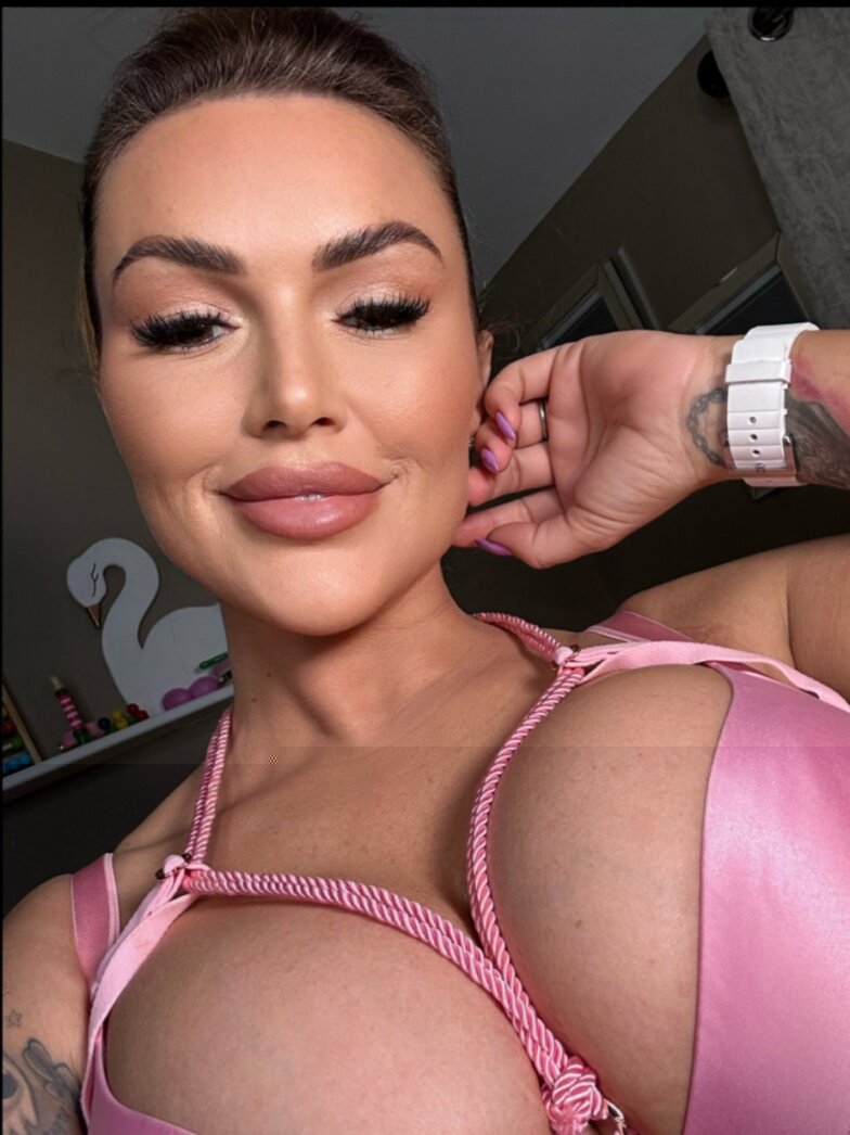 Imgemmamassey (@imgemmamassey), OnlyFans creator