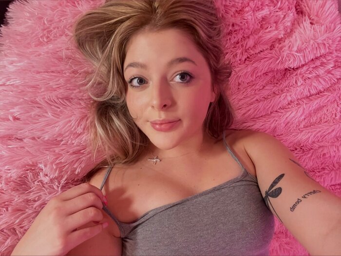 Imsummerjones (@imsummerjones), OnlyFans creator