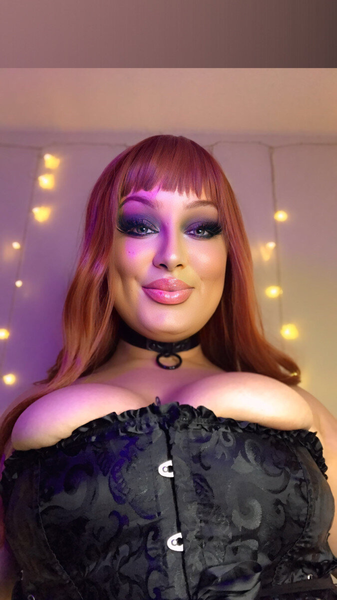 Indigoajah (@indigoajah), OnlyFans creator