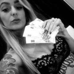 Inkeddutchdomme (@inkeddutchdomme), OnlyFans creator