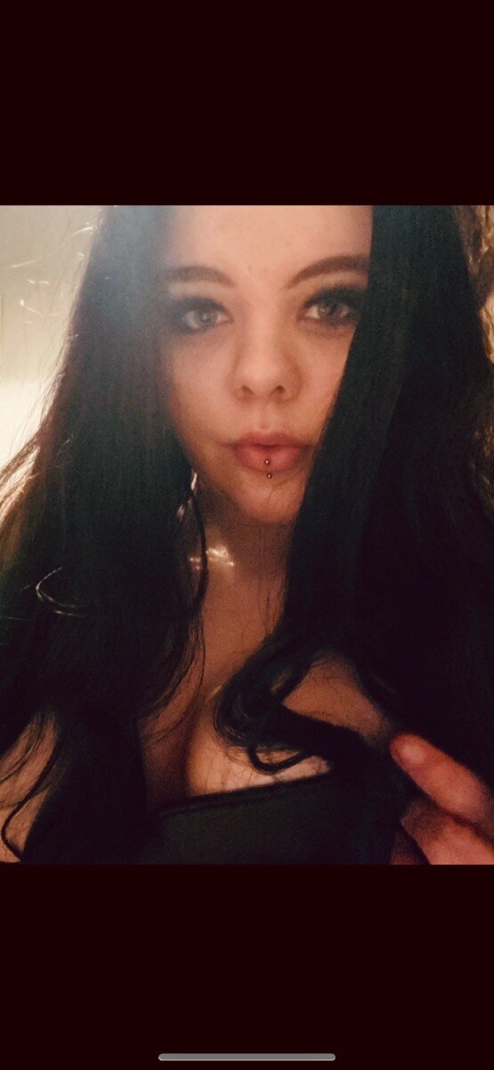 Inkedgoddessx (@inkedgoddess.x), OnlyFans creator