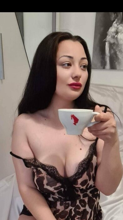 Innaqueen (@innaqueen), OnlyFans creator