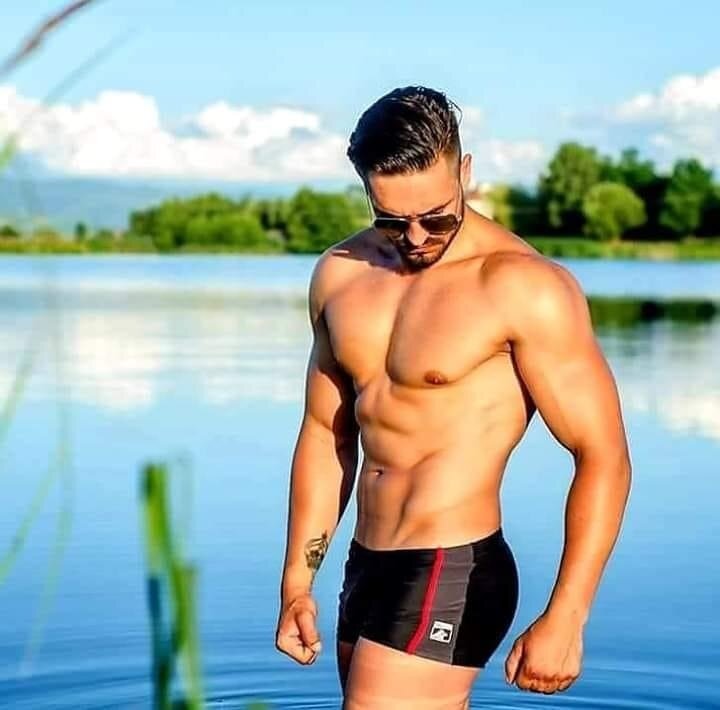 Ionelash (@ionelash), OnlyFans creator