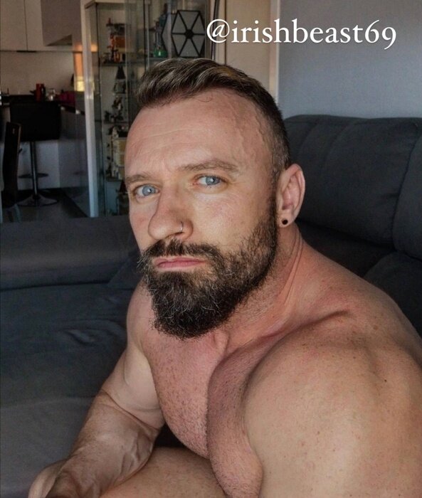 Irishbeast69solo (@irishbeast69solo), OnlyFans creator