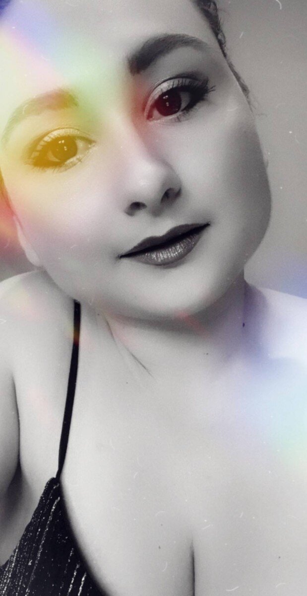 Iroseluv2twerk (@irose_luv2twerk), OnlyFans creator
