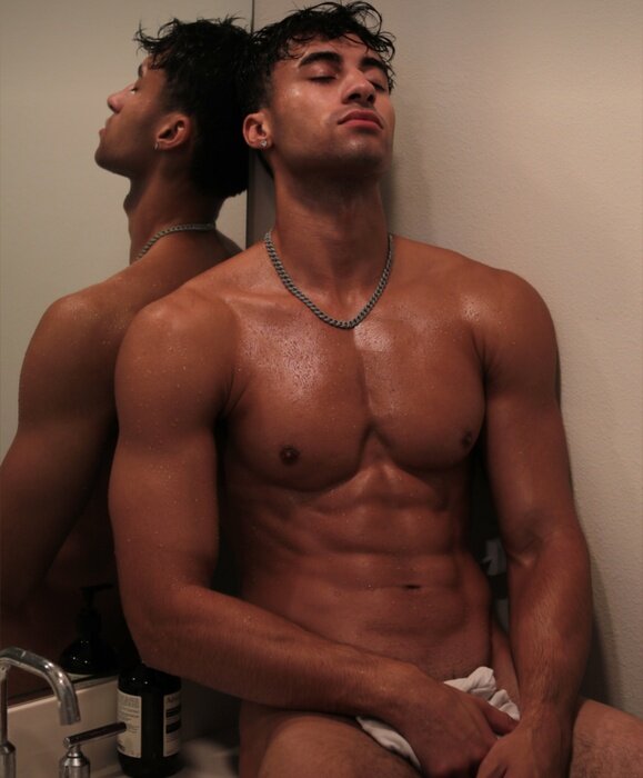 Isaacfranciss (@isaacfranciss), OnlyFans creator